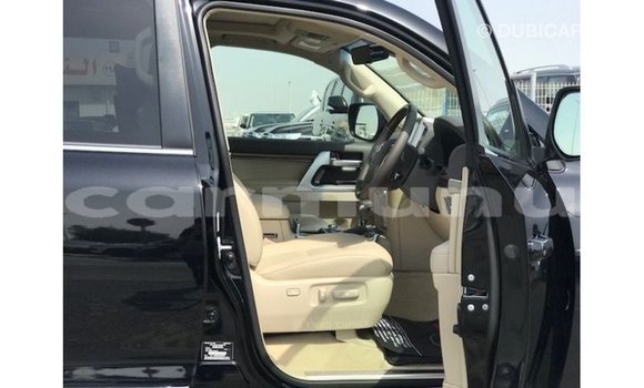 Buy Import Toyota Land Cruiser Black Car in Import - Dubai in Region of Bouenza Buy Import Toyota Land Cruiser Black Car in Import - Dubai in Region of Bouenza