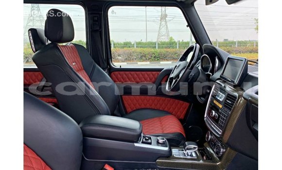 Buy Import Mercedes-Benz 190 Black Car in Import - Dubai in Region of Bouenza Buy Import Mercedes-Benz 190 Black Car in Import - Dubai in Region of Bouenza