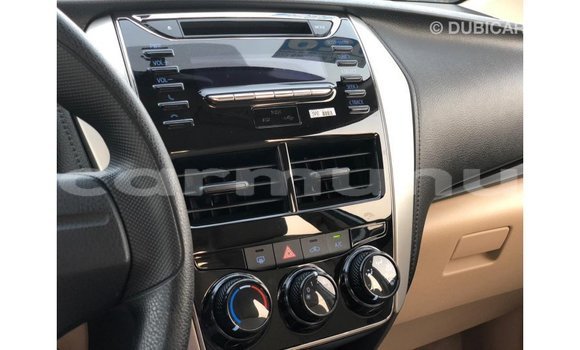 Acheter Import Utilitaire Toyota DA Blanc à Import - Dubai, Région de la Bouenza Acheter Import Utilitaire Toyota DA Blanc à Import - Dubai, Région de la Bouenza