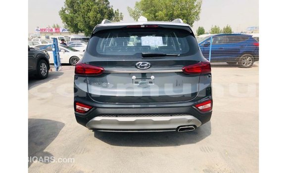 Acheter Import Voiture Hyundai Santa Fe Vert à Import - Dubai, Région de la Bouenza Acheter Import Voiture Hyundai Santa Fe Vert à Import - Dubai, Région de la Bouenza