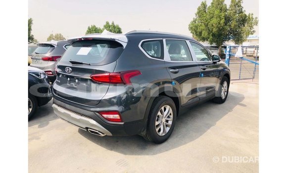 Acheter Import Voiture Hyundai Santa Fe Vert à Import - Dubai, Région de la Bouenza Acheter Import Voiture Hyundai Santa Fe Vert à Import - Dubai, Région de la Bouenza