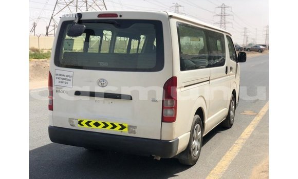 Buy Import Toyota Hiace White Car in Import - Dubai in Region of Bouenza Buy Import Toyota Hiace White Car in Import - Dubai in Region of Bouenza