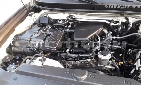 Acheter Import Voiture Toyota Prado Blanc à Import - Dubai, Région de la Bouenza Acheter Import Voiture Toyota Prado Blanc à Import - Dubai, Région de la Bouenza