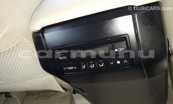 Acheter Import Voiture Toyota Prado Blanc à Import - Dubai, Région de la Bouenza Acheter Import Voiture Toyota Prado Blanc à Import - Dubai, Région de la Bouenza