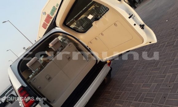 Acheter Import Voiture Toyota Prado Blanc à Import - Dubai, Région de la Bouenza Acheter Import Voiture Toyota Prado Blanc à Import - Dubai, Région de la Bouenza