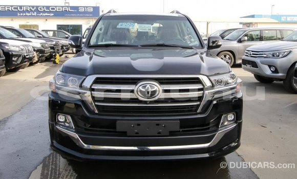 Buy Import Toyota Land Cruiser Black Car in Import - Dubai in Region of Bouenza Buy Import Toyota Land Cruiser Black Car in Import - Dubai in Region of Bouenza