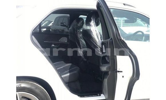 Buy Import Mercedes-Benz GLE White Car in Import - Dubai in Region of Bouenza Buy Import Mercedes-Benz GLE White Car in Import - Dubai in Region of Bouenza