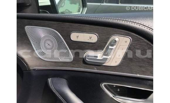 Buy Import Mercedes-Benz GLE White Car in Import - Dubai in Region of Bouenza Buy Import Mercedes-Benz GLE White Car in Import - Dubai in Region of Bouenza
