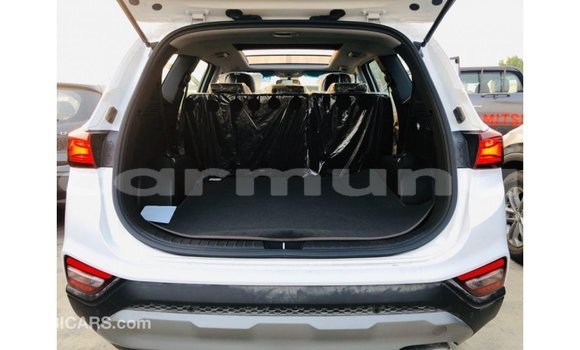 Buy Import Hyundai Santa Fe White Car in Import - Dubai in Region of Bouenza Buy Import Hyundai Santa Fe White Car in Import - Dubai in Region of Bouenza