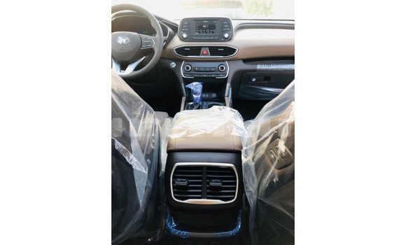Buy Import Hyundai Santa Fe White Car in Import - Dubai in Region of Bouenza Buy Import Hyundai Santa Fe White Car in Import - Dubai in Region of Bouenza