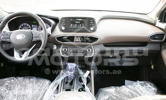 Acheter Import Voiture Hyundai Santa Fe Marron à Import - Dubai, Région de la Bouenza Acheter Import Voiture Hyundai Santa Fe Marron à Import - Dubai, Région de la Bouenza