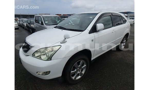 Acheter Import Voiture Toyota Harrier Blanc à Import - Dubai, Région de la Bouenza Acheter Import Voiture Toyota Harrier Blanc à Import - Dubai, Région de la Bouenza