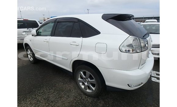 Acheter Import Voiture Toyota Harrier Blanc à Import - Dubai, Région de la Bouenza Acheter Import Voiture Toyota Harrier Blanc à Import - Dubai, Région de la Bouenza