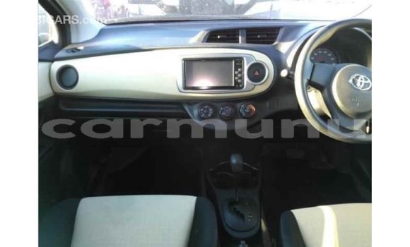 Buy Import Toyota Vitz Other Car in Import - Dubai in Region of Bouenza Buy Import Toyota Vitz Other Car in Import - Dubai in Region of Bouenza