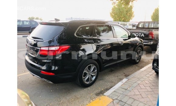 Acheter Import Voiture Hyundai Santa Fe Noir à Import - Dubai, Région de la Bouenza Acheter Import Voiture Hyundai Santa Fe Noir à Import - Dubai, Région de la Bouenza