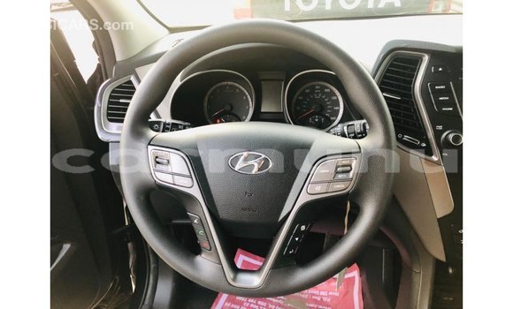 Acheter Import Voiture Hyundai Santa Fe Noir à Import - Dubai, Région de la Bouenza Acheter Import Voiture Hyundai Santa Fe Noir à Import - Dubai, Région de la Bouenza