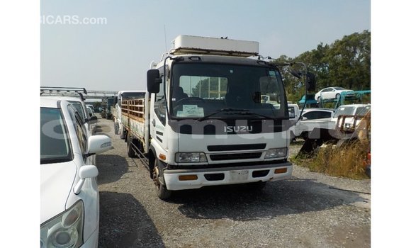 Buy Import Isuzu FTR 850 White Truck in Import - Dubai in Region of Bouenza Buy Import Isuzu FTR 850 White Truck in Import - Dubai in Region of Bouenza