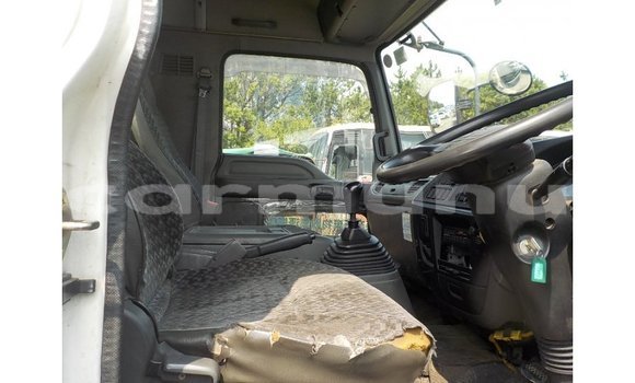 Buy Import Isuzu FTR 850 White Truck in Import - Dubai in Region of Bouenza Buy Import Isuzu FTR 850 White Truck in Import - Dubai in Region of Bouenza