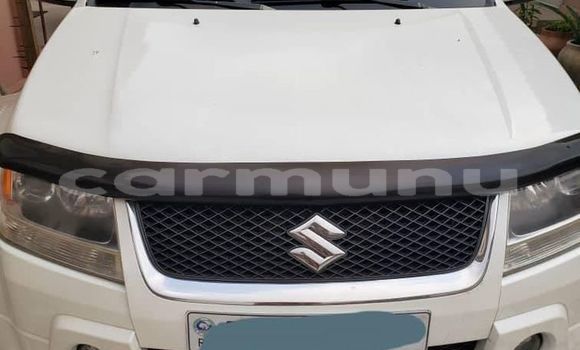 Acheter Occasion Voiture Suzuki Grand Vitara Blanc à Brazzaville, Commune de Brazzaville Acheter Occasion Voiture Suzuki Grand Vitara Blanc à Brazzaville, Commune de Brazzaville