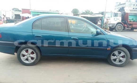 Acheter Occasion Voiture Toyota Avensis Bleu à Brazzaville, Commune de Brazzaville Acheter Occasion Voiture Toyota Avensis Bleu à Brazzaville, Commune de Brazzaville
