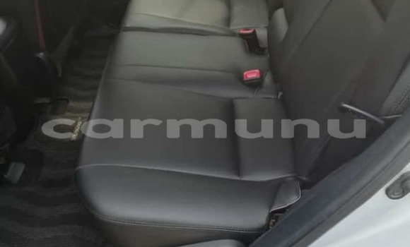 Acheter Occasion Voiture Toyota RAV4 Gris à Brazzaville, Commune de Brazzaville Acheter Occasion Voiture Toyota RAV4 Gris à Brazzaville, Commune de Brazzaville