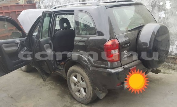 Acheter Occasion Voiture Toyota RAV4 Noir à Brazzaville, Commune de Brazzaville Acheter Occasion Voiture Toyota RAV4 Noir à Brazzaville, Commune de Brazzaville