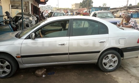 Acheter Occasion Voiture Toyota Avensis Gris à Brazzaville, Commune de Brazzaville Acheter Occasion Voiture Toyota Avensis Gris à Brazzaville, Commune de Brazzaville