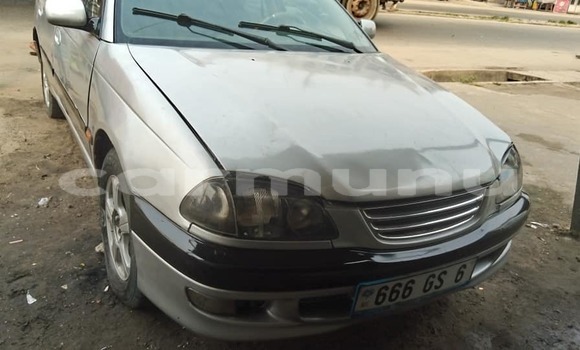 Acheter Occasion Voiture Toyota Avensis Gris à Brazzaville, Commune de Brazzaville Acheter Occasion Voiture Toyota Avensis Gris à Brazzaville, Commune de Brazzaville
