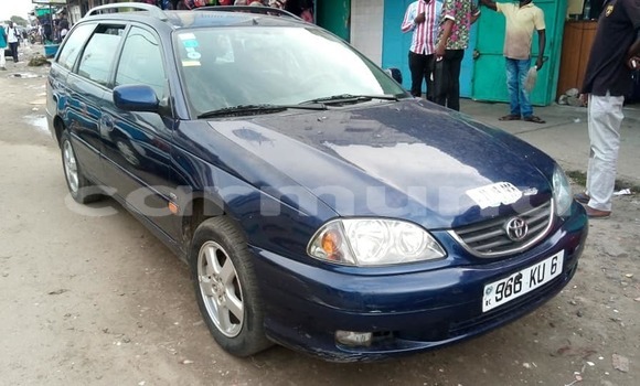 Acheter Occasion Voiture Toyota Avensis Bleu à Brazzaville, Commune de Brazzaville Acheter Occasion Voiture Toyota Avensis Bleu à Brazzaville, Commune de Brazzaville