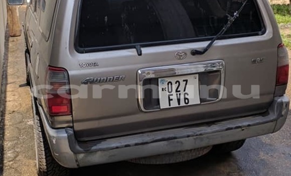 Acheter Occasion Voiture Toyota 4Runner Beige à Brazzaville, Commune de Brazzaville Acheter Occasion Voiture Toyota 4Runner Beige à Brazzaville, Commune de Brazzaville