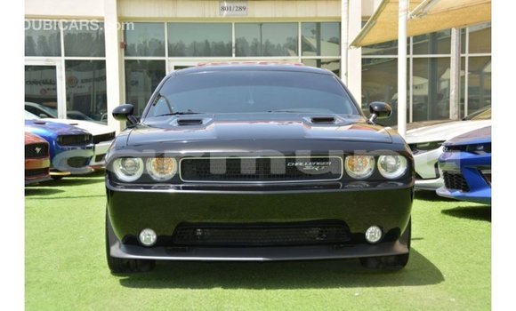Acheter Import Voiture Dodge Challenger Noir à Import - Dubai, Région de la Bouenza Acheter Import Voiture Dodge Challenger Noir à Import - Dubai, Région de la Bouenza
