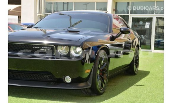 Acheter Import Voiture Dodge Challenger Noir à Import - Dubai, Région de la Bouenza Acheter Import Voiture Dodge Challenger Noir à Import - Dubai, Région de la Bouenza