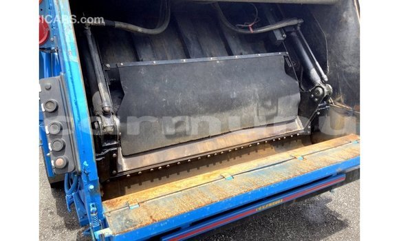 Buy Import Mitsubishi i Blue Car in Import - Dubai in Region of Bouenza Buy Import Mitsubishi i Blue Car in Import - Dubai in Region of Bouenza