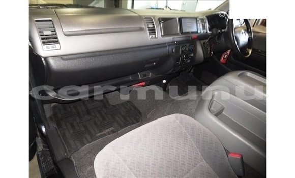 Buy Import Toyota Hiace Other Car in Import - Dubai in Region of Bouenza Buy Import Toyota Hiace Other Car in Import - Dubai in Region of Bouenza