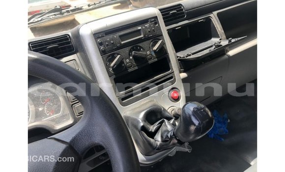 Acheter Import Voiture Mitsubishi i Blanc à Import - Dubai, Région de la Bouenza Acheter Import Voiture Mitsubishi i Blanc à Import - Dubai, Région de la Bouenza