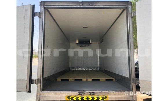 Acheter Import Voiture Mitsubishi i Blanc à Import - Dubai, Région de la Bouenza Acheter Import Voiture Mitsubishi i Blanc à Import - Dubai, Région de la Bouenza