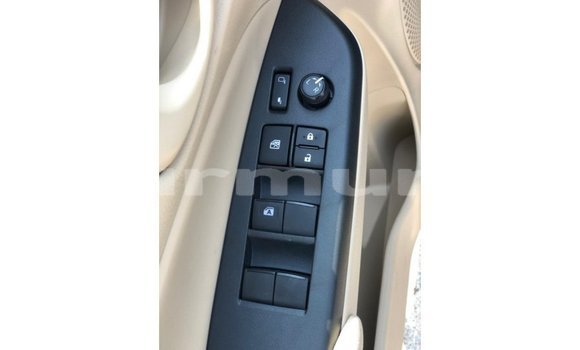 Acheter Import Voiture Toyota Yaris Autre à Import - Dubai, Région de la Bouenza Acheter Import Voiture Toyota Yaris Autre à Import - Dubai, Région de la Bouenza