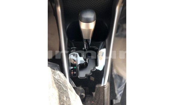 Acheter Import Voiture Toyota Yaris Autre à Import - Dubai, Région de la Bouenza Acheter Import Voiture Toyota Yaris Autre à Import - Dubai, Région de la Bouenza