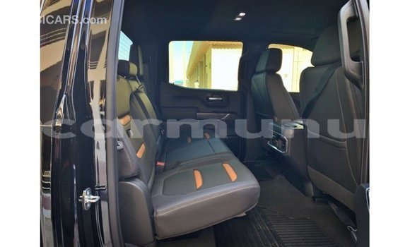 Acheter Import Voiture GMC Sierra Noir à Import - Dubai, Région de la Bouenza Acheter Import Voiture GMC Sierra Noir à Import - Dubai, Région de la Bouenza