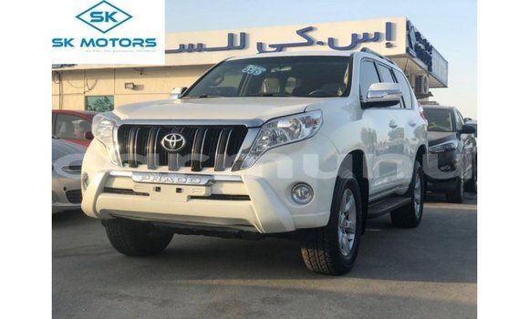 Buy Import Toyota Prado White Car in Import - Dubai in Region of Bouenza