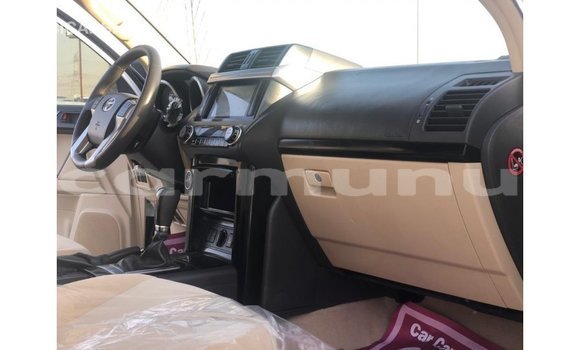 Acheter Import Voiture Toyota Prado Blanc à Import - Dubai, Région de la Bouenza Acheter Import Voiture Toyota Prado Blanc à Import - Dubai, Région de la Bouenza
