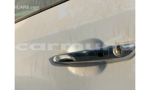 Acheter Import Voiture Hyundai Tucson Blanc à Import - Dubai, Région de la Bouenza Acheter Import Voiture Hyundai Tucson Blanc à Import - Dubai, Région de la Bouenza