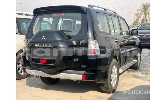 Acheter Import Voiture Mitsubishi Pajero Noir à Import - Dubai, Région de la Bouenza Acheter Import Voiture Mitsubishi Pajero Noir à Import - Dubai, Région de la Bouenza