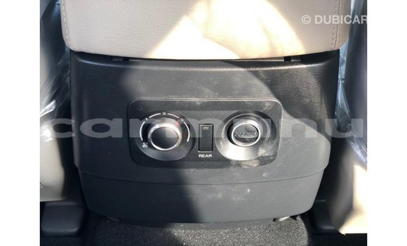 Acheter Import Voiture Mitsubishi Pajero Noir à Import - Dubai, Région de la Bouenza Acheter Import Voiture Mitsubishi Pajero Noir à Import - Dubai, Région de la Bouenza