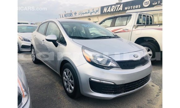 Acheter Import Voiture Kia Rio Autre à Import - Dubai, Région de la Bouenza Acheter Import Voiture Kia Rio Autre à Import - Dubai, Région de la Bouenza