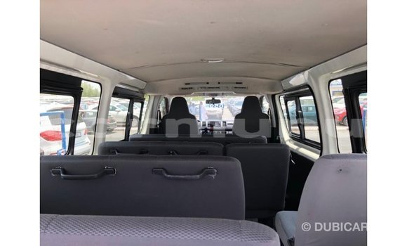 Acheter Import Utilitaire Toyota DA Blanc à Import - Dubai, Région de la Bouenza Acheter Import Utilitaire Toyota DA Blanc à Import - Dubai, Région de la Bouenza