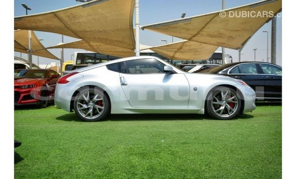 Acheter Import Voiture Nissan 370Z Autre à Import - Dubai, Région de la Bouenza Acheter Import Voiture Nissan 370Z Autre à Import - Dubai, Région de la Bouenza