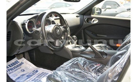 Acheter Import Voiture Nissan 370Z Autre à Import - Dubai, Région de la Bouenza Acheter Import Voiture Nissan 370Z Autre à Import - Dubai, Région de la Bouenza