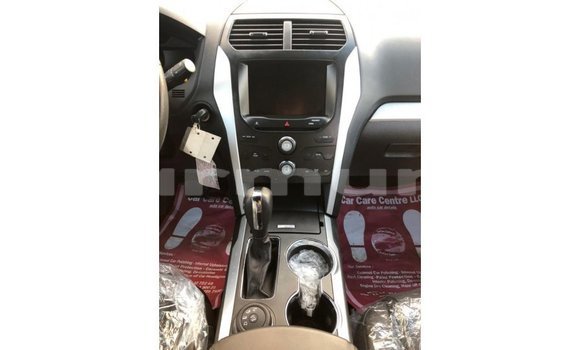 Acheter Import Voiture Ford Explorer Bleu à Import - Dubai, Région de la Bouenza Acheter Import Voiture Ford Explorer Bleu à Import - Dubai, Région de la Bouenza