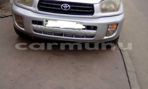 Acheter Occasion Voiture Toyota RAV4 Gris à Brazzaville, Commune de Brazzaville Acheter Occasion Voiture Toyota RAV4 Gris à Brazzaville, Commune de Brazzaville